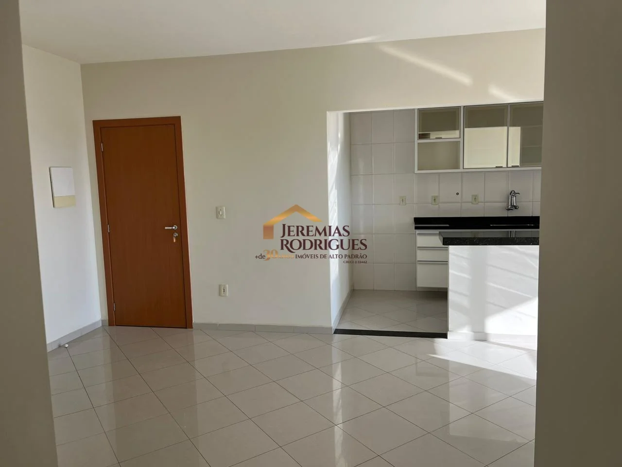 Apartamento para locação no Edifício Residencial Grand Valle Royal em Pindamonhangaba/SP. - foto 3