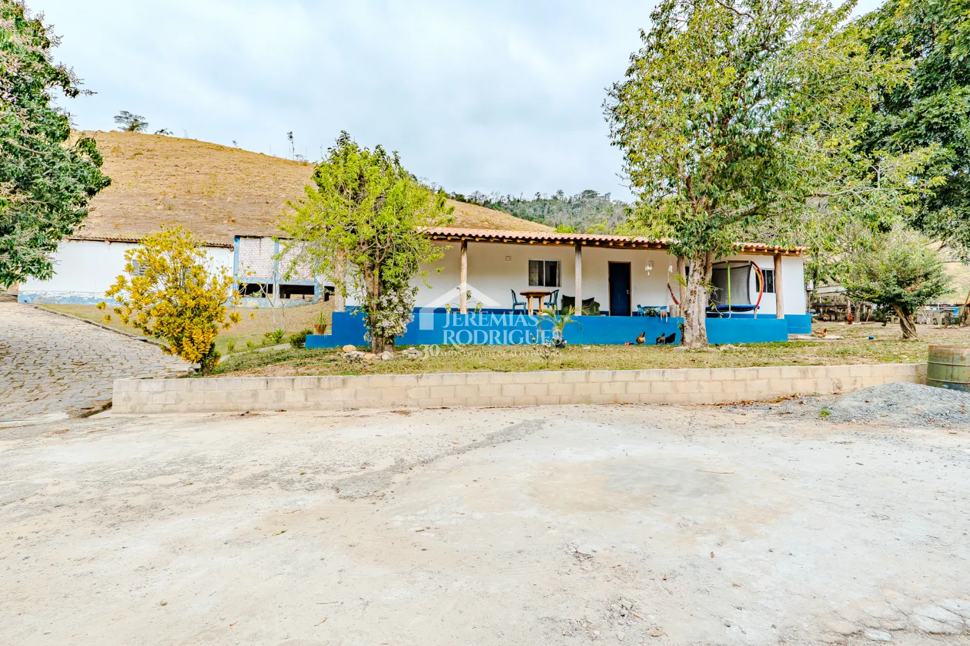 Fazenda à venda com 400 alqueires em São Jose do Barreiro/SP.