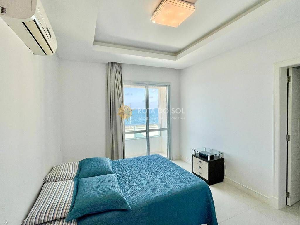 Beira Mar Apartamento Vista Mar 4 Suítes na Meia Praia — foto 17