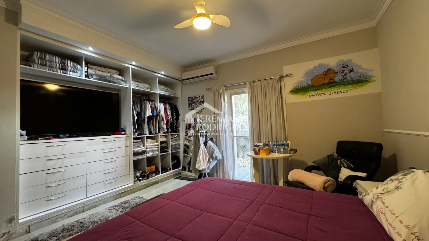 Casa à venda com 6 dormitórios no Condomínio Vale do Sol em Tremembé/SP