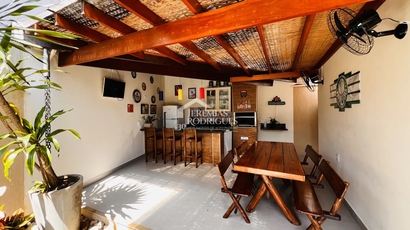 Casa com 3 dormitórios, 268 m² - Condomínio Taubaté Village - Taubaté/SP