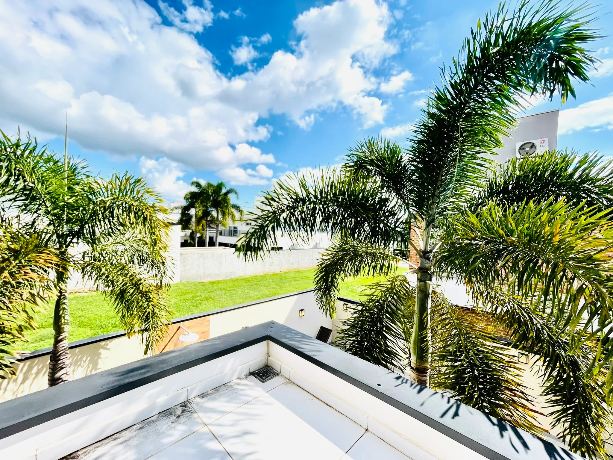 Casa à venda no Condomínio Terras de San Marco em Taubaté/SP.