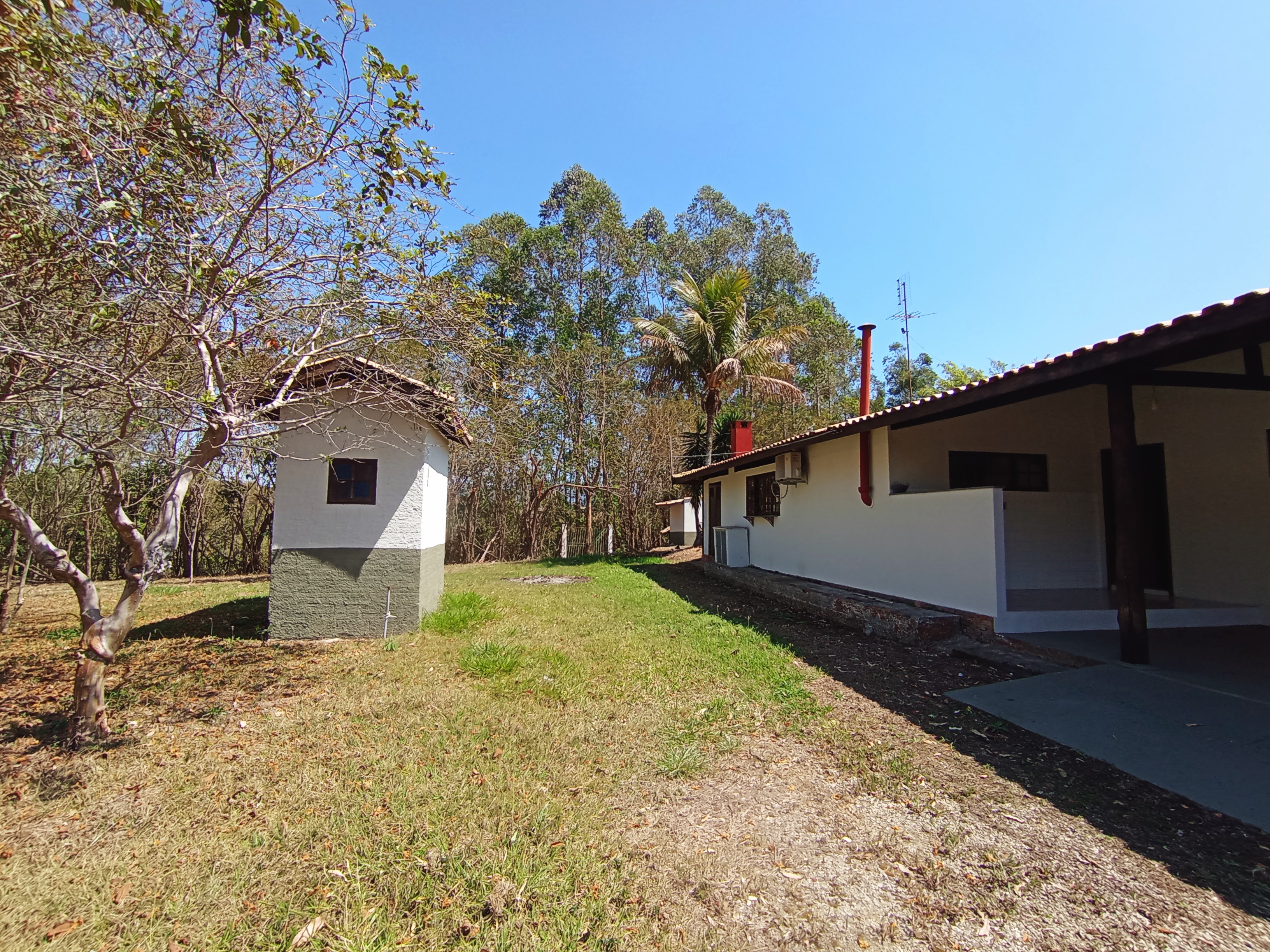Sítio à venda com 24.000 m² no bairro Mandú em Pindamonhangaba/SP.