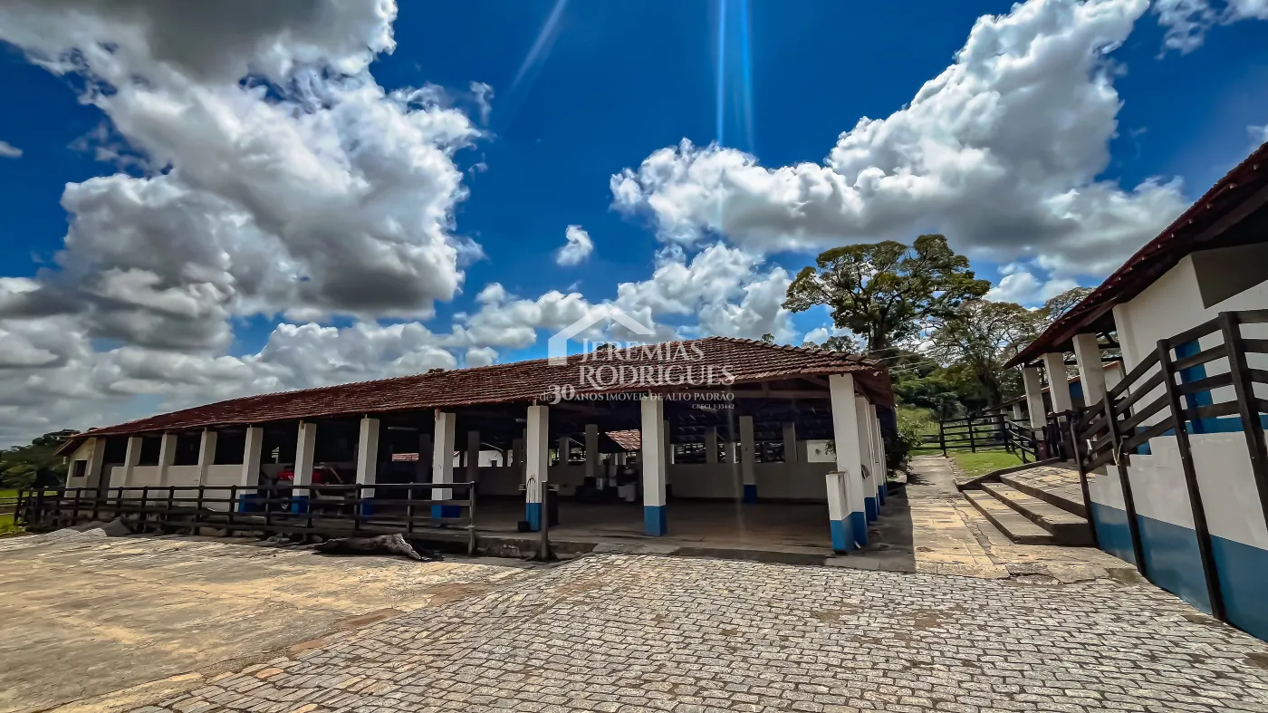 Fazenda com 2.808.000 m² - Caçapava/SP