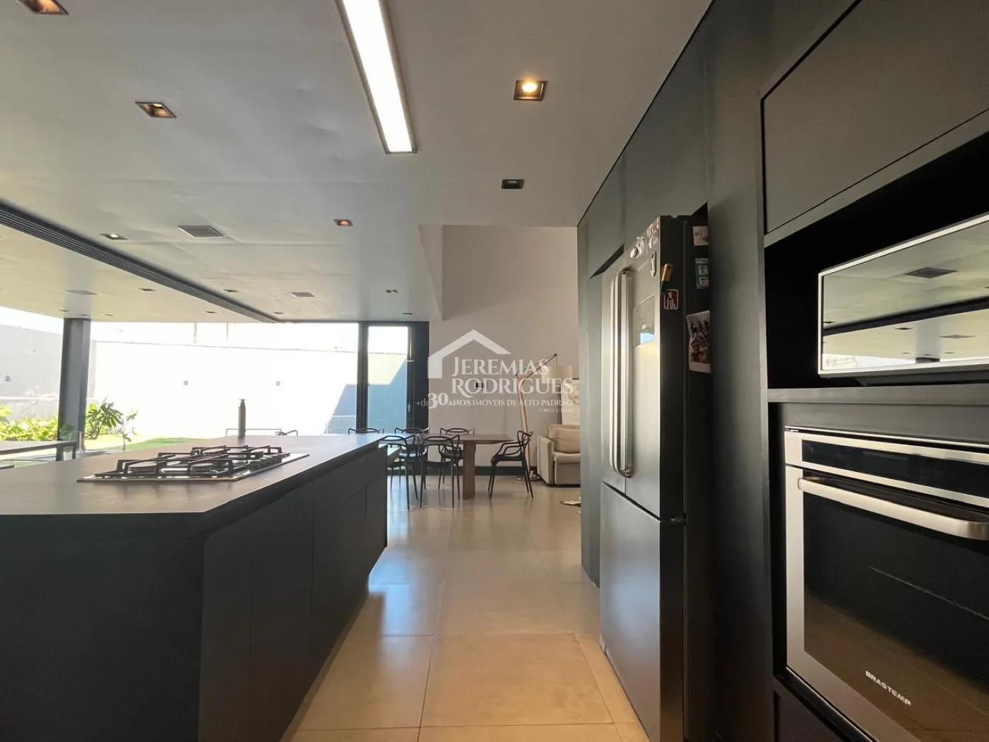 Casa com 3 dormitórios, 300 m² - Residencial Santa Helena - Caçapava/SP