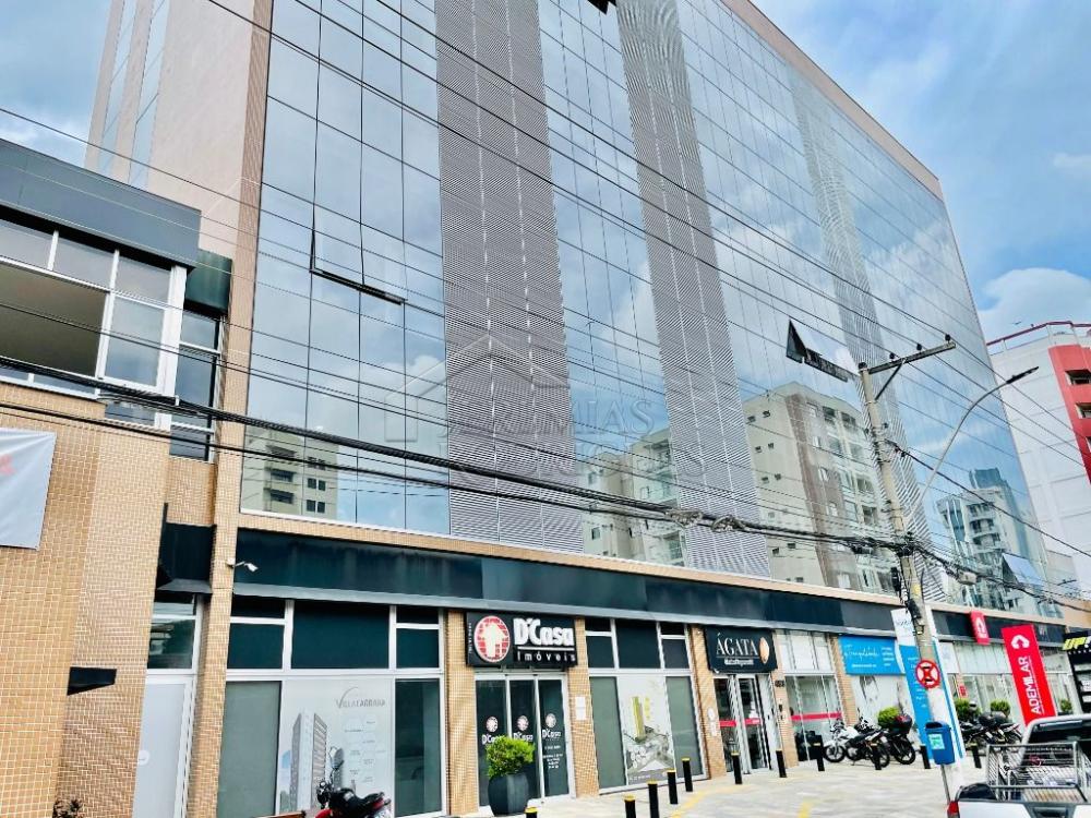 Comercial comercial para locação no Centro em Taubaté/SP.