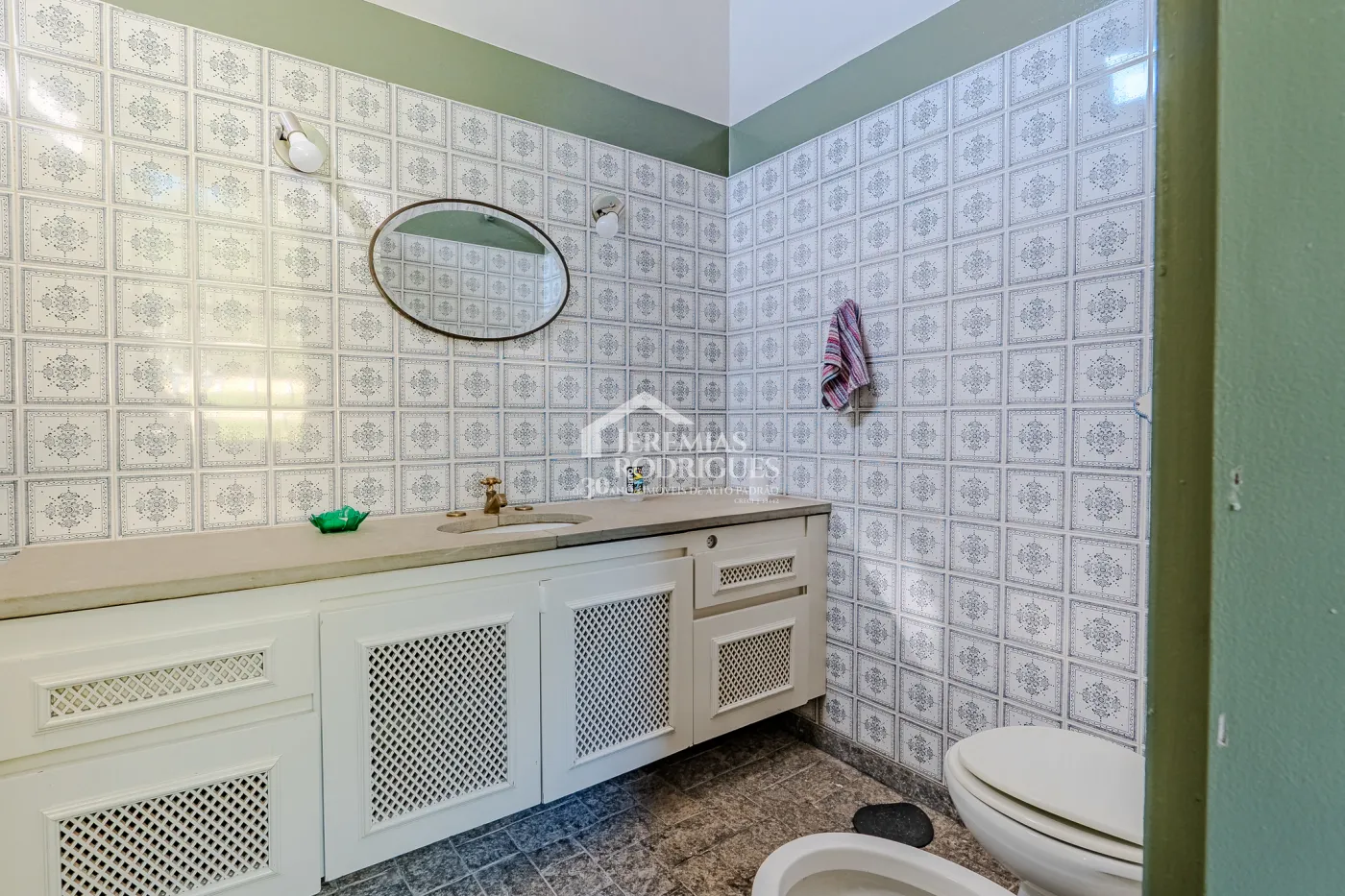 Fazenda à venda com 919,6 hectares em Cachoeira Paulista/SP.