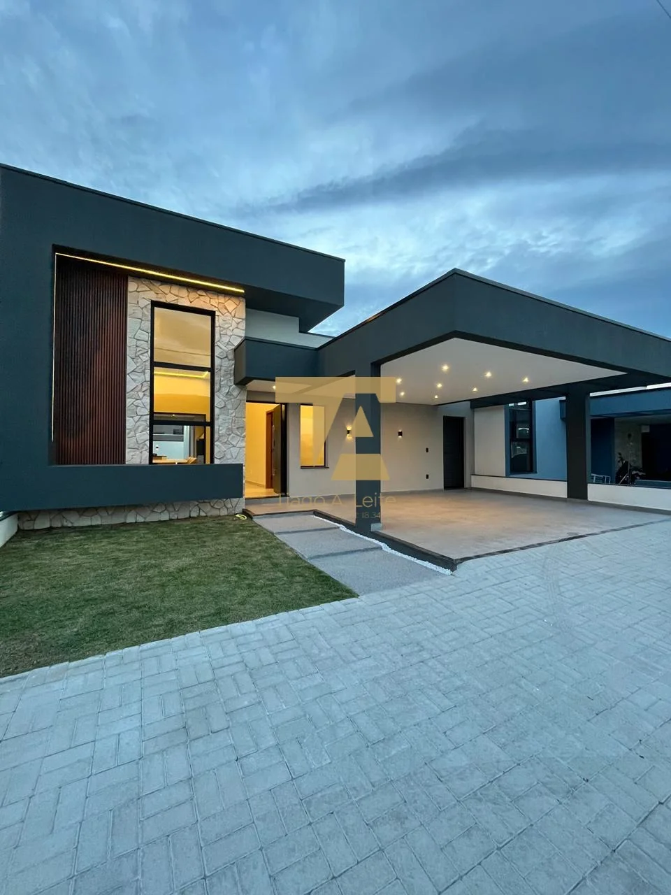 Casa Térrea com 3 Suítes e Fachada Contemporânea – Condomínio Pérola do Vale, Tremembé/SP