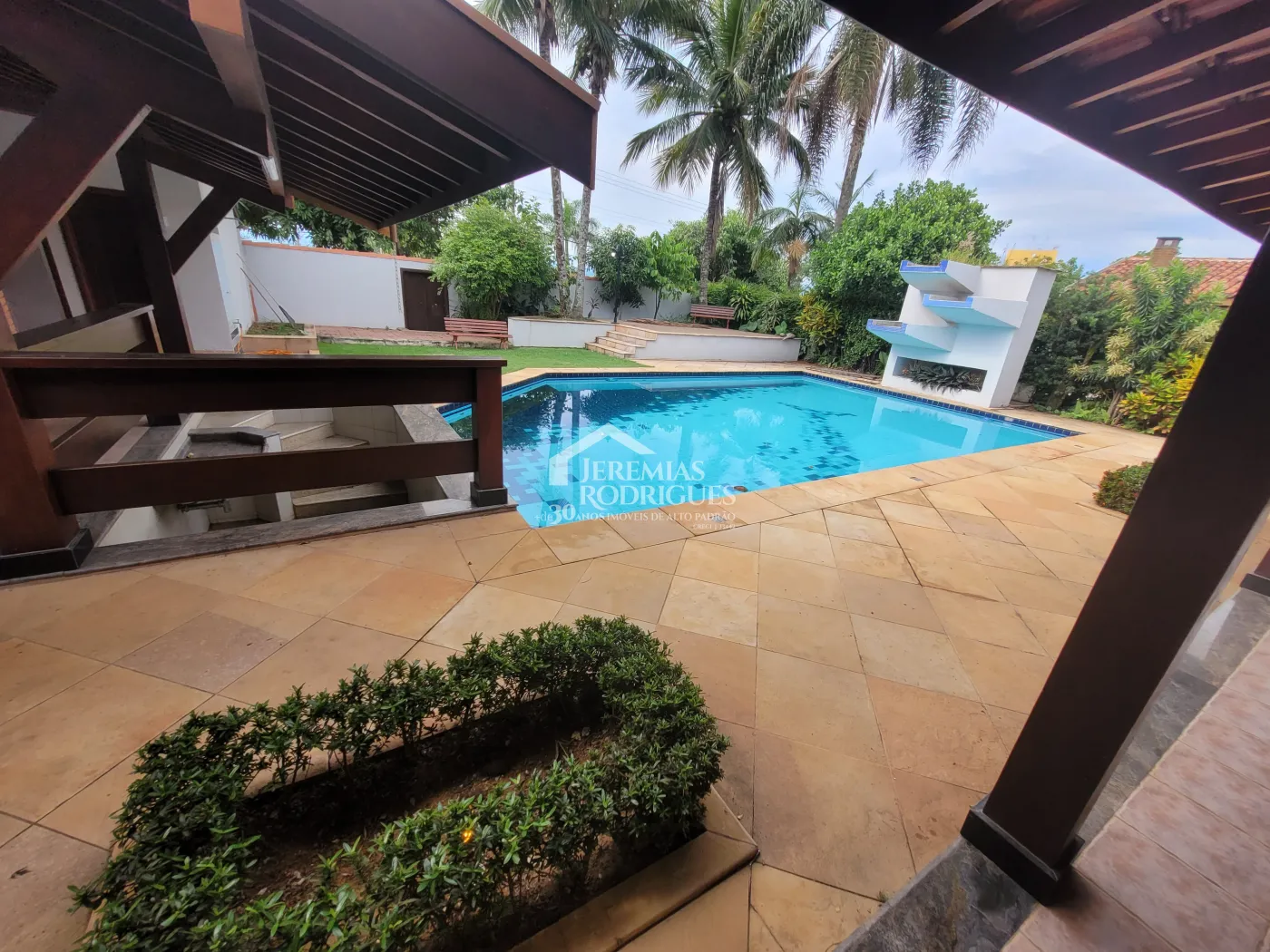 Casa com 4 dormitórios, 330 m² - Condomínio Village Paineiras- Pindamonhangaba/SP.