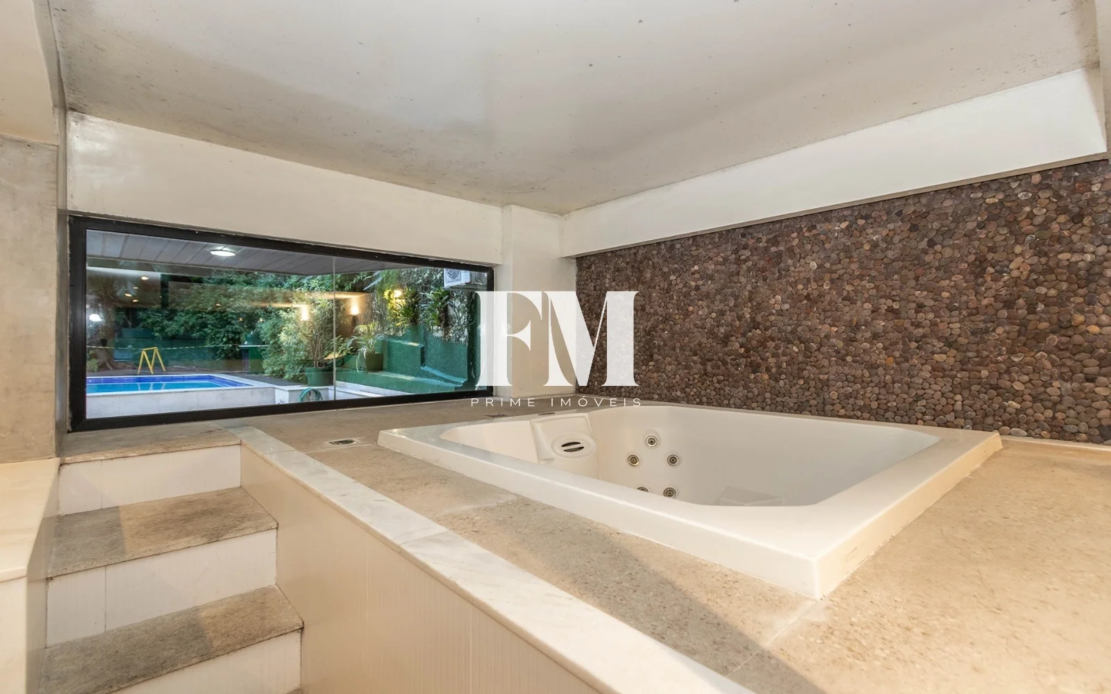 Leblon | Rua Aperana | 2 Quartos (1 Suíte) | 79m² com Varanda e Vaga a Poucos Metros da Praia - foto 48