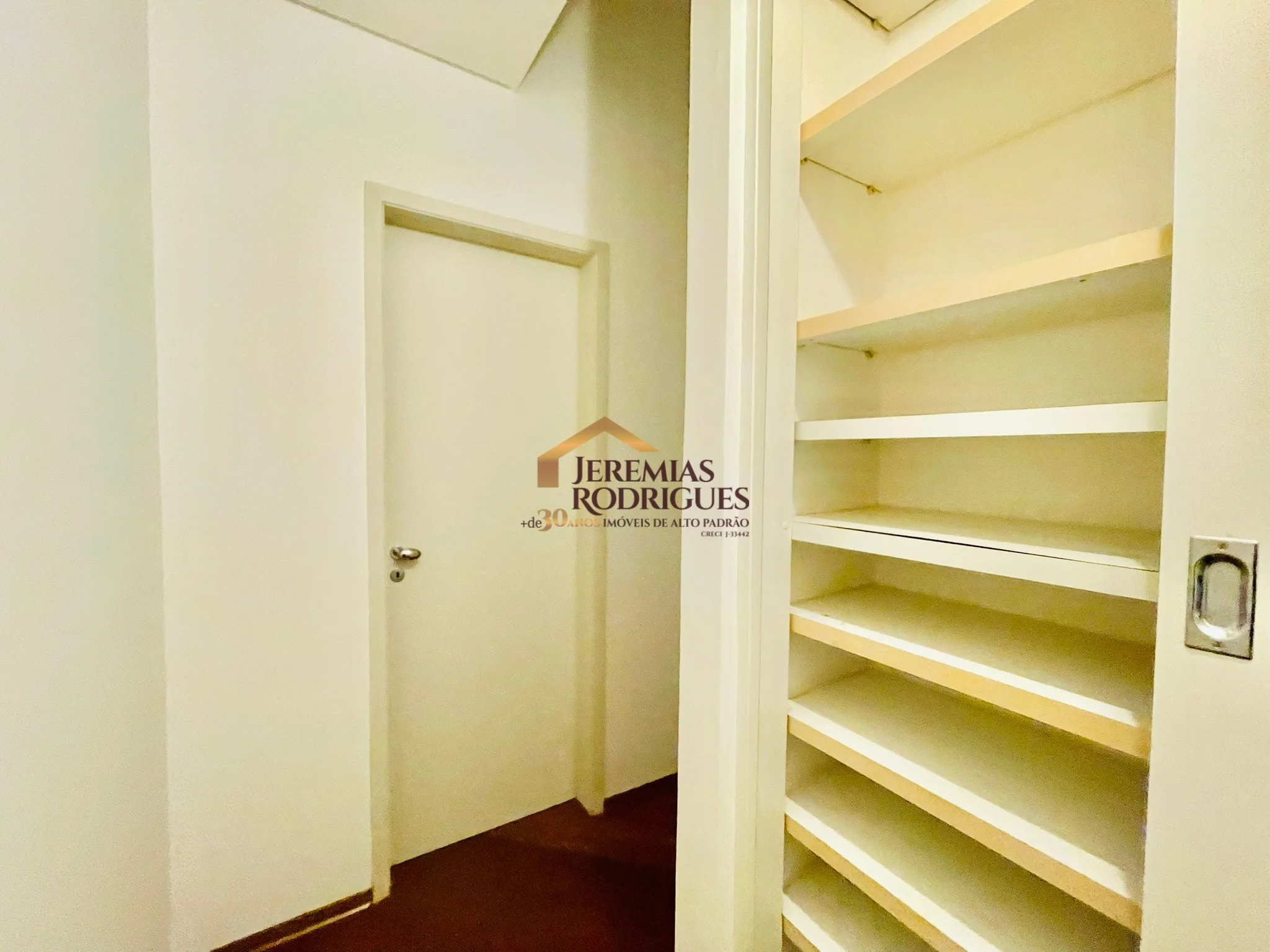 Apartamento Duplex para venda e locação no Condomínio Lumiere em Taubaté/SP. — foto 14