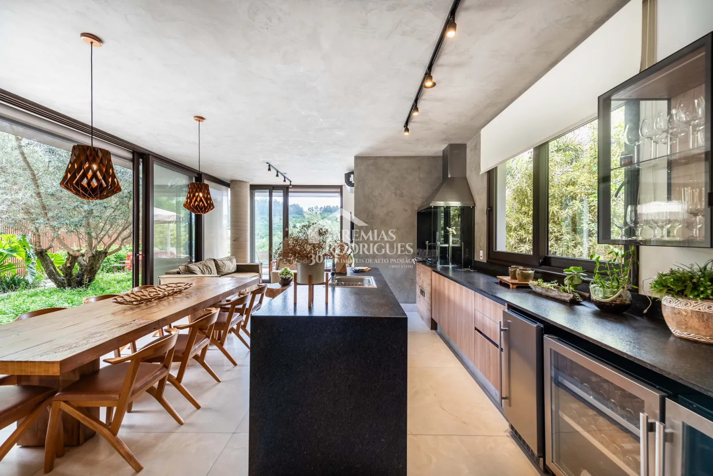 Casa para venda com 4 suítes no Condomínio Fazenda Dona Carolina em Itatiba/SP