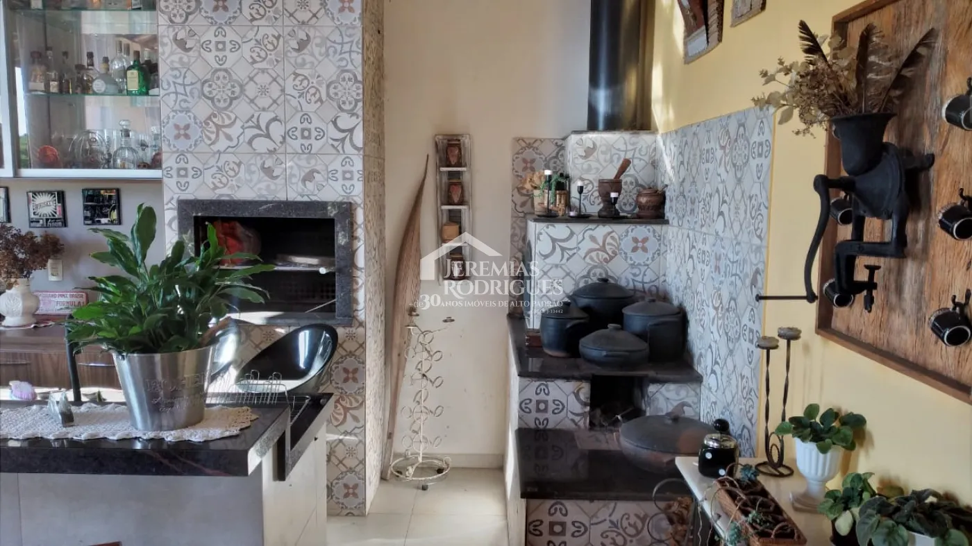 Casa com 3 dormitórios, 300 m² - Condomínio Chácara São Felix - Taubaté/SP