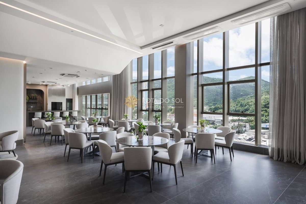 Yachthouse Apartamento Alto Padrão 4 Suítes no Centro de Balneário Camboriú SC