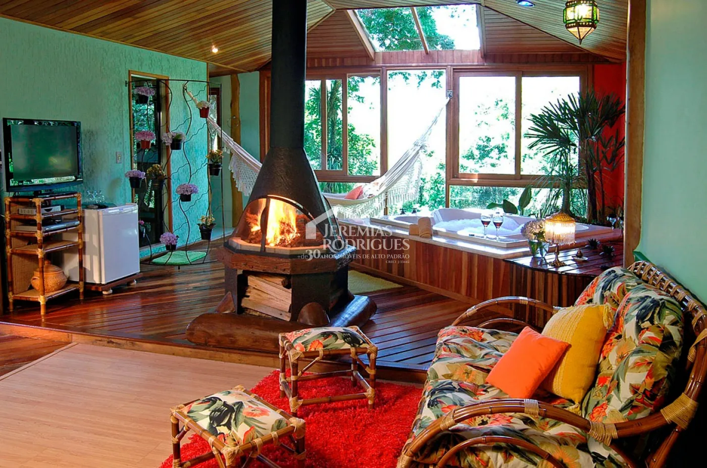 Pousada com 900 m² - Visconde de Mauá/RJ