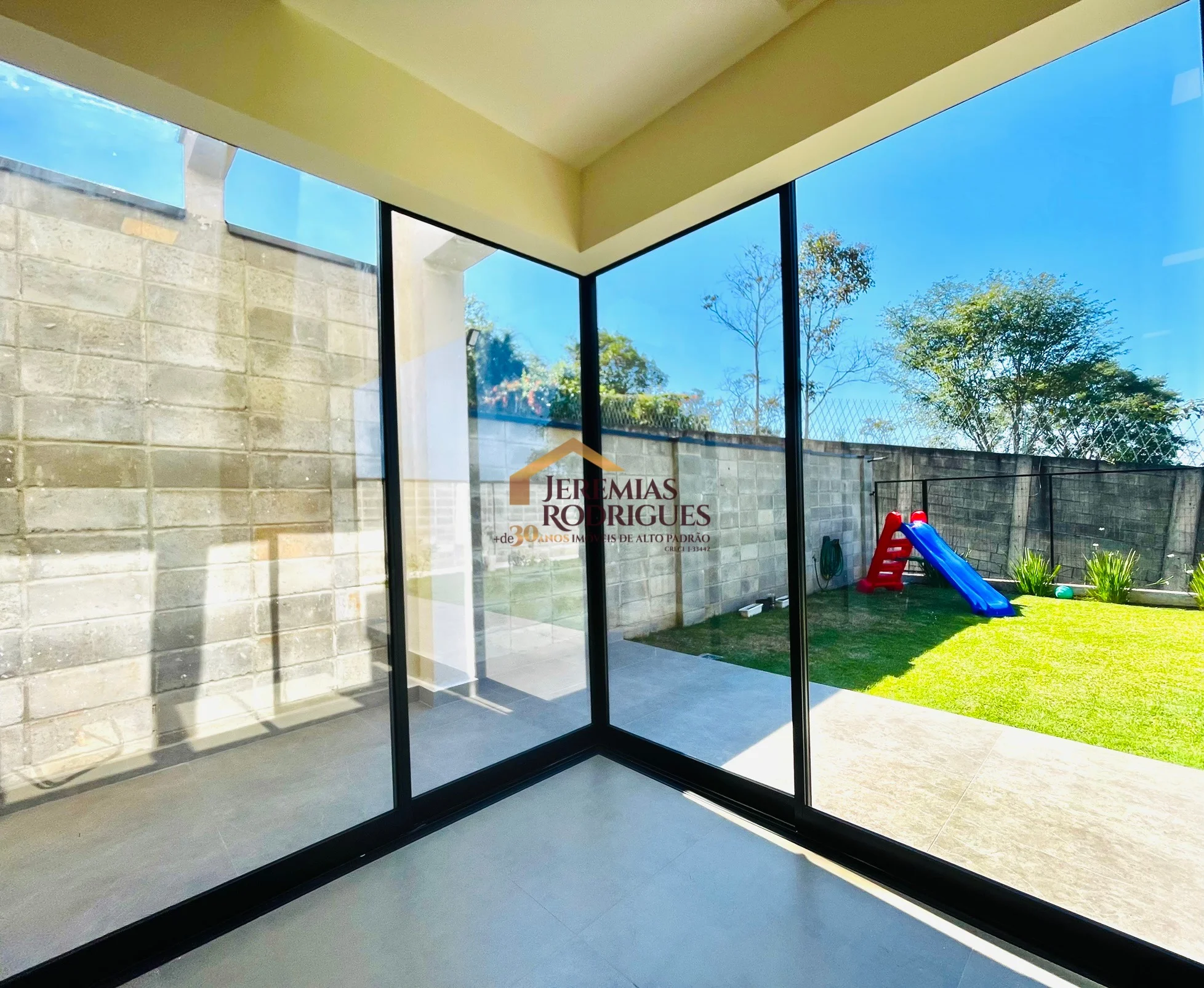Sobrado invertido à venda no Condomínio Cataguá Way Norte em Taubaté/SP. — foto 73