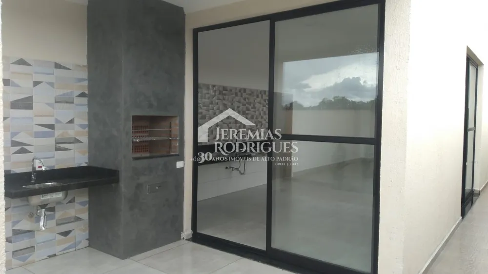 Casa à venda com 3 suítes - Condomínio Pérola do Vale - Tremembé/SP.