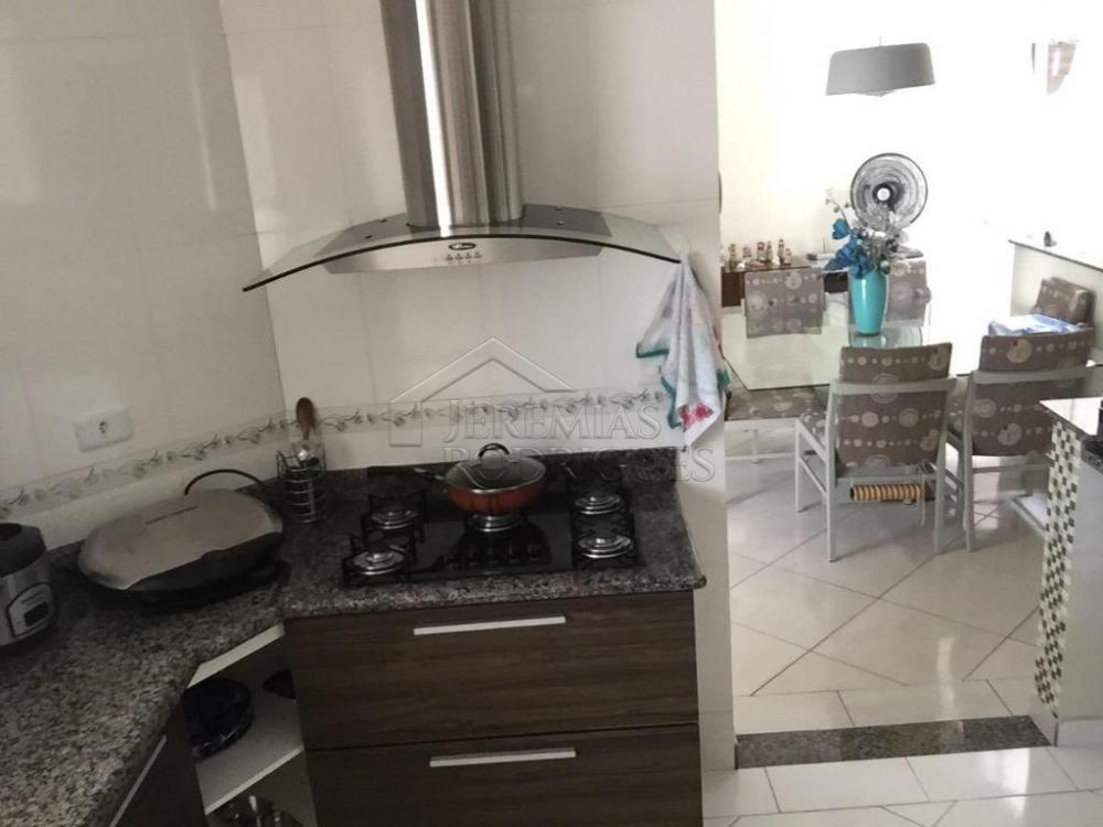 Casa à venda por R$ 720.000,00 - Taubaté/SP