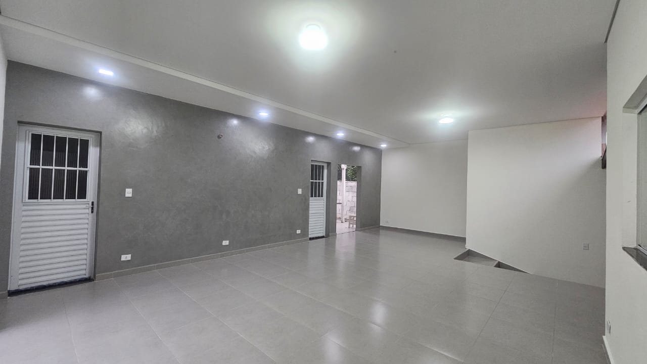 Chácara com 3 suítes, 300 m² - Chácara Ingrid - Taubaté/SP