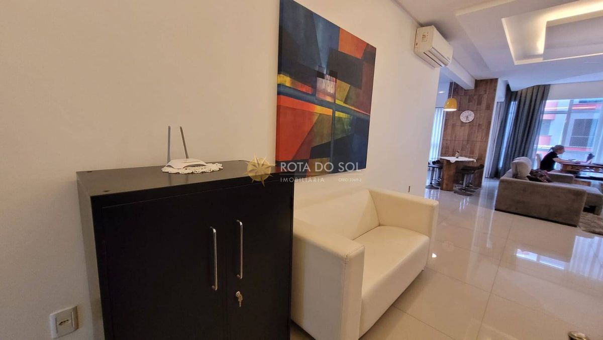 Residecial Embaixador Apartamento 3 Suítes e 2 Vagas em Meia Praia Itapema SC