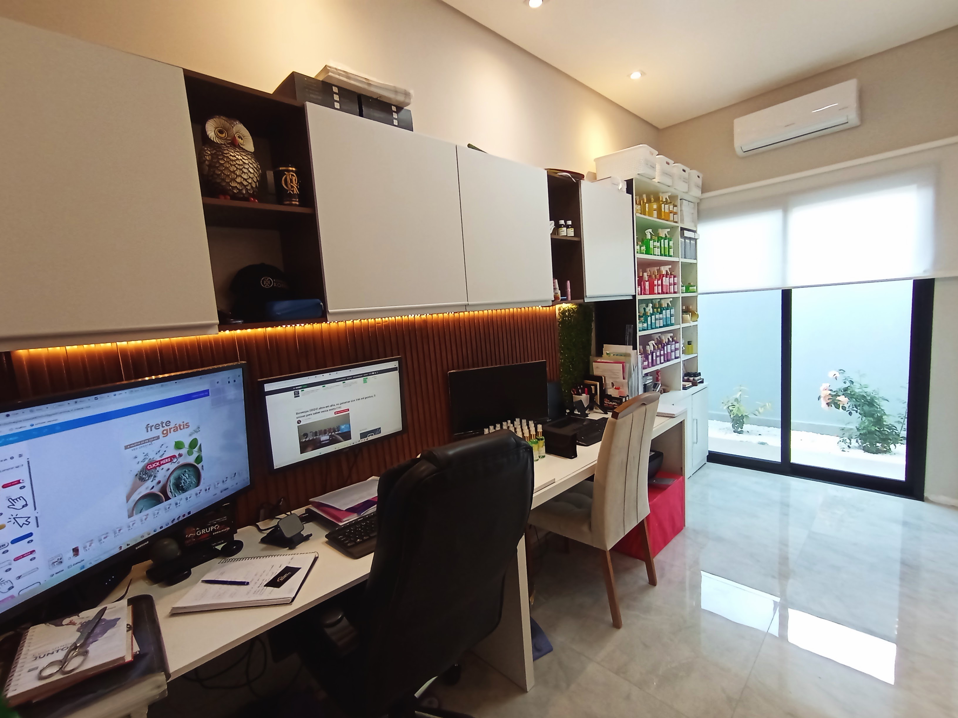 Casa à venda com 4 dormitórios no Condomínio Cyrela Landscape em Taubaté/SP.