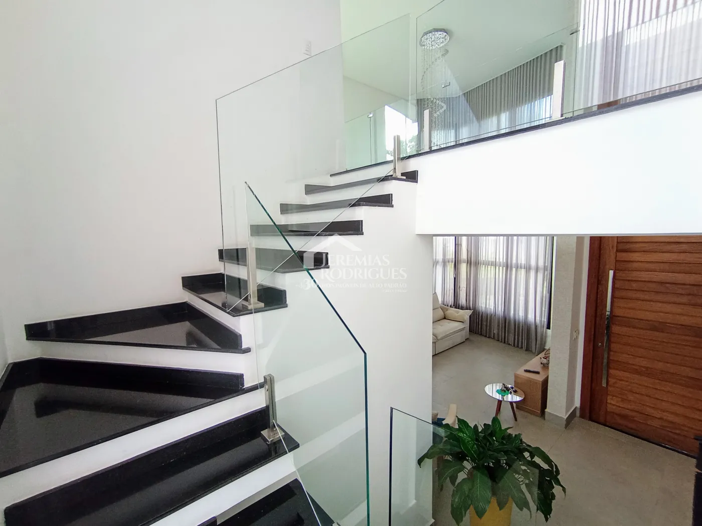 Casa para venda com 3 suítes no Condomínio Morada do Visconde em Tremembé/SP