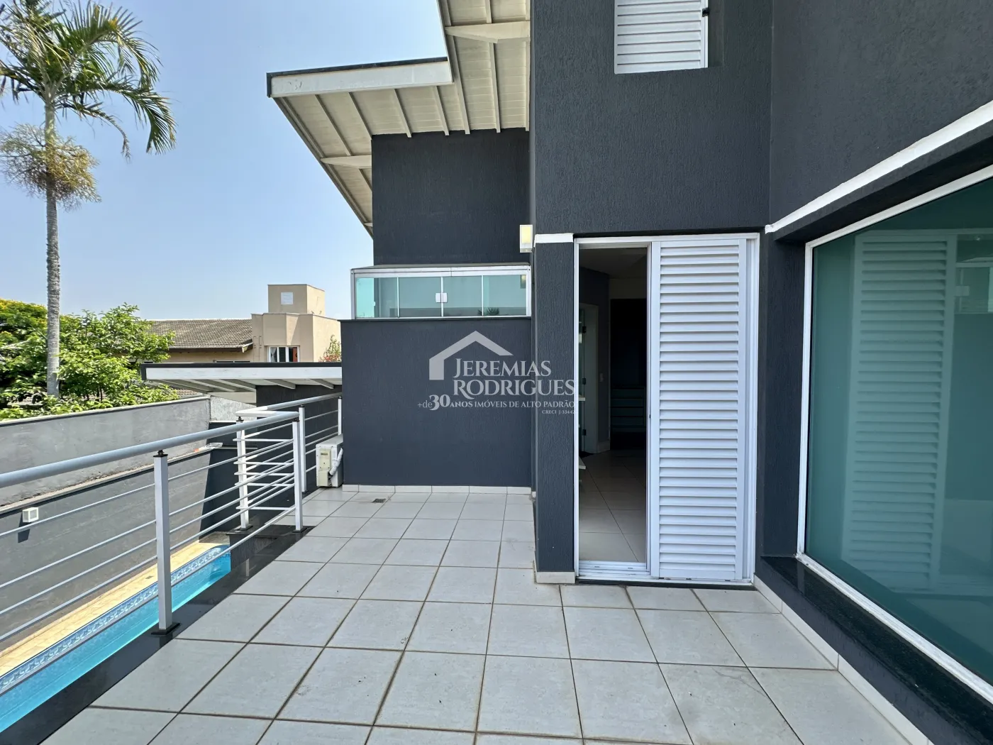 Sobrado com 3 dormitórios, 302 m2 - Condomínio Campos do Conde II - Tremembé/SP.