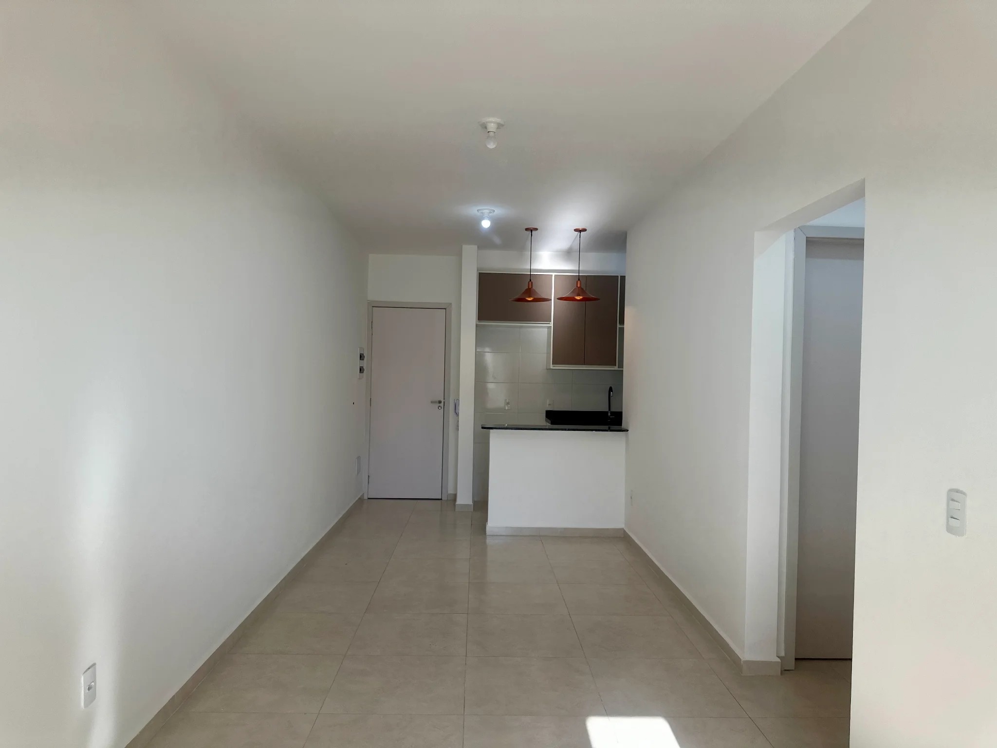 Apartamento com 2 dormitórios, 66m² para locação no Condomínio Village São José em Taubaté/SP