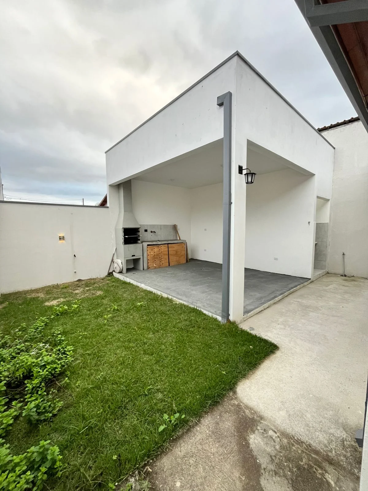 Casa à venda com energia solar e área gourmet – Parque das Palmeiras, Pindamonhangaba/SP