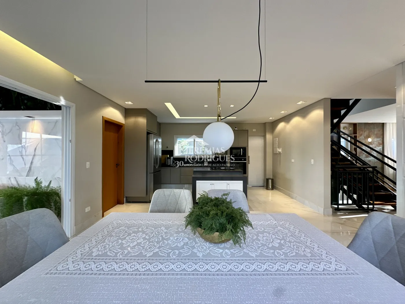 Casa com 3 suítes, 329 m² - Condomínio Ouro Ville - Taubaté/SP.