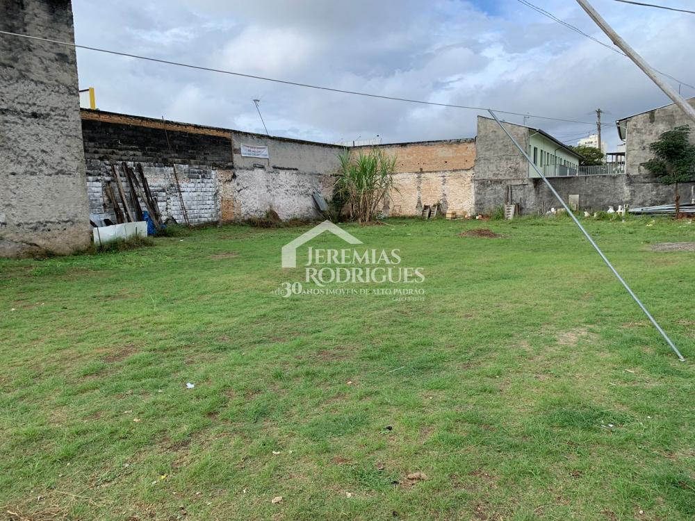 Terreno com 1.491 m² - Vila Edmundo - Taubaté/SP