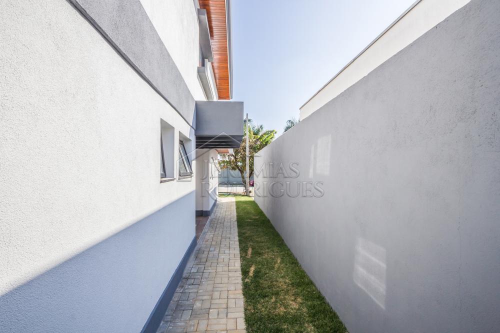 Casa à venda no Condomínio San Marco em Taubaté