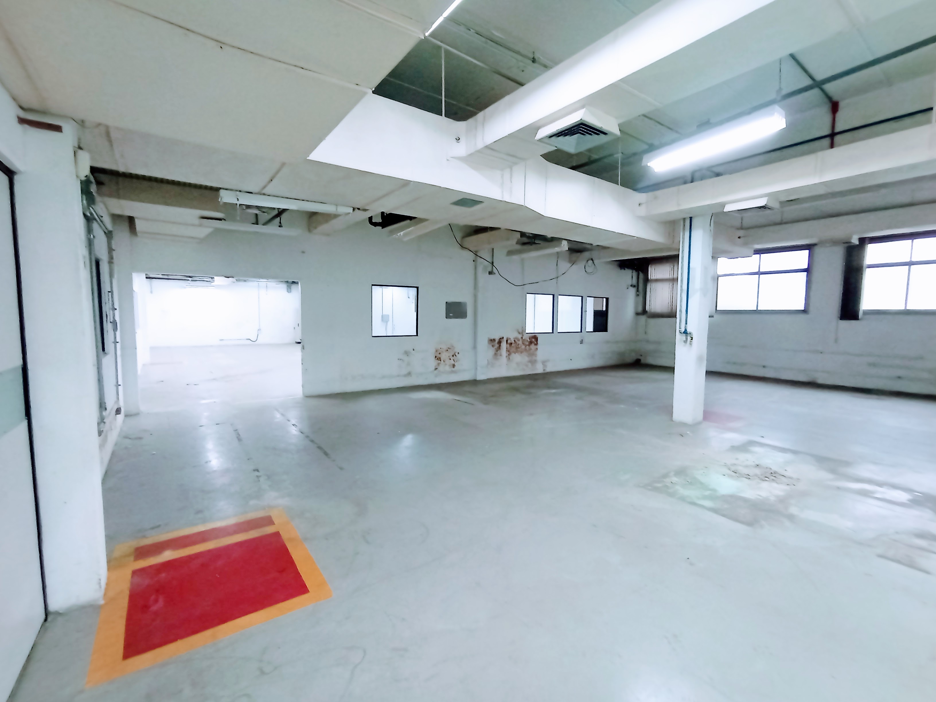 Prédio para venda e locação, 6.000 m² no bairro Jardim Independência em Taubaté/SP.