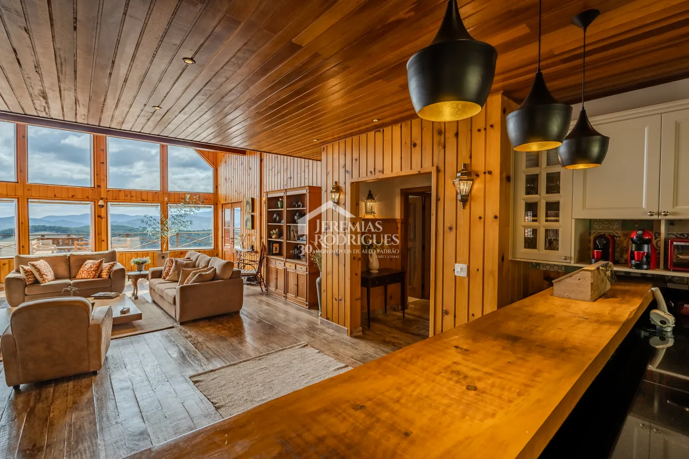 Fazenda com 2.904.000 m² - Sapucaí-Mirim - MG