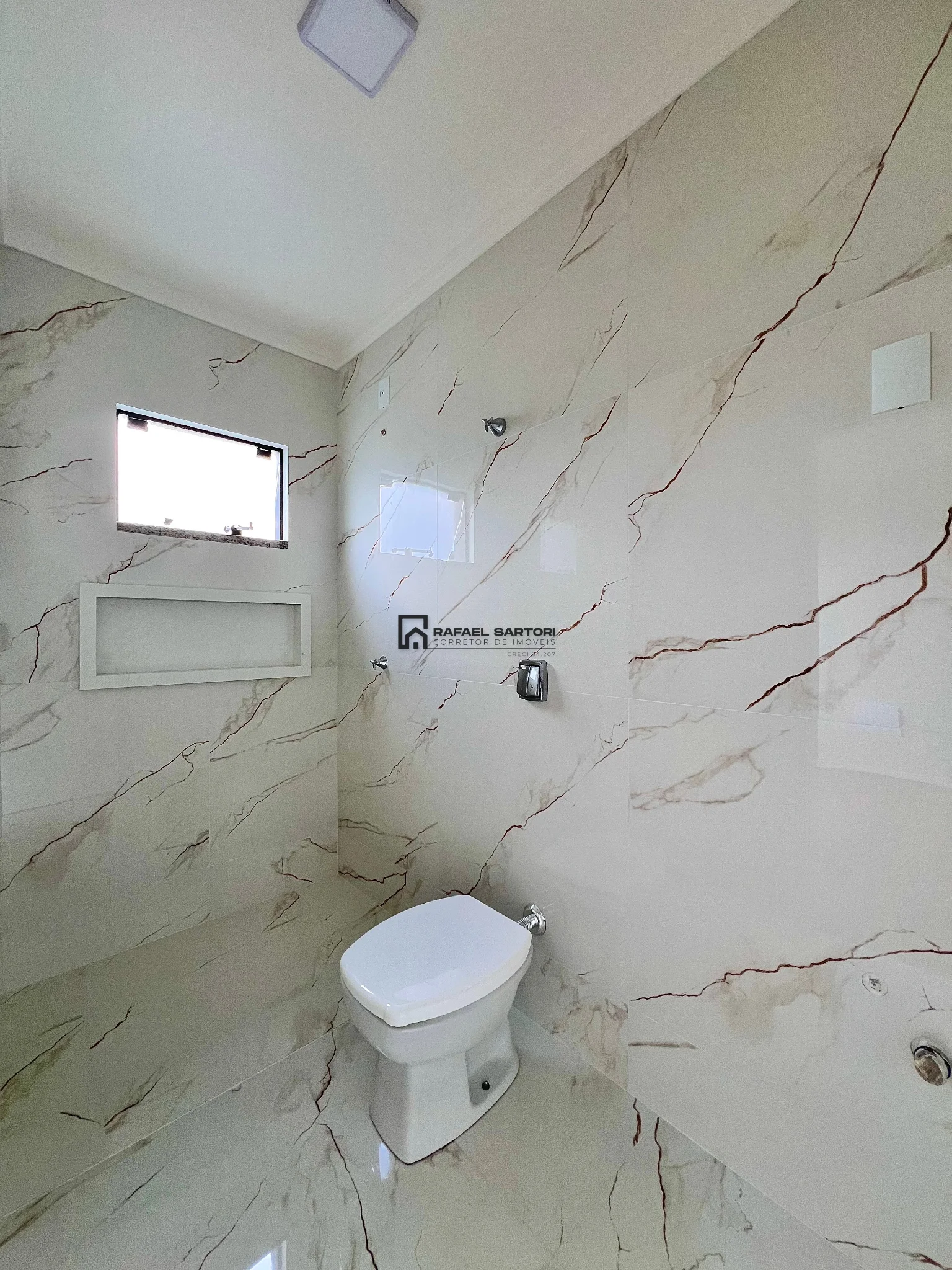 GEMINADO DUPLEX COM 02 SUÍTES — foto 11