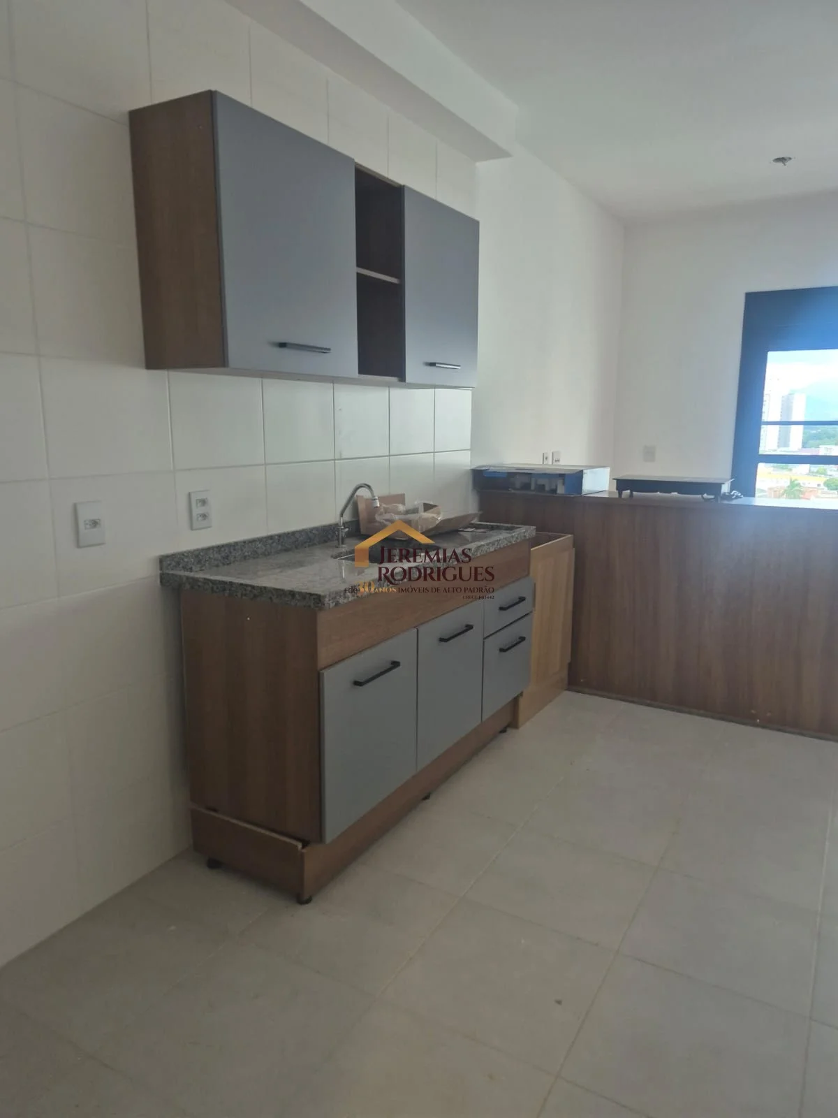 Loft para locação e venda no Condomínio Spot Residences em Taubaté/SP.