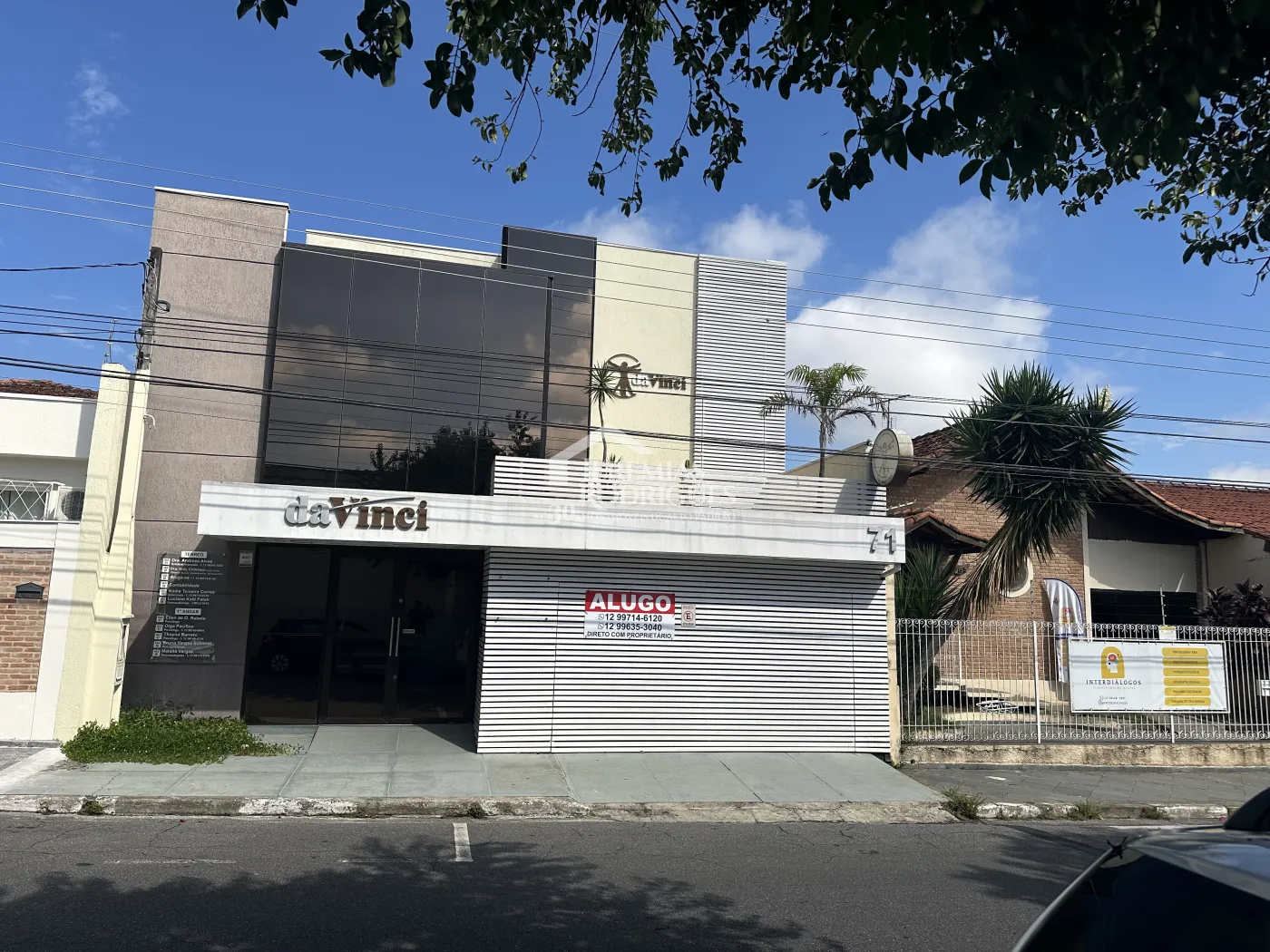 Prédio Comercial com 470 m² no Centro em Pindamonhangaba/SP