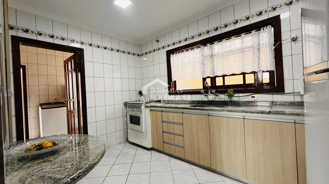 Casa com 3 dormitórios, 268 m² - Condomínio Taubaté Village - Taubaté/SP