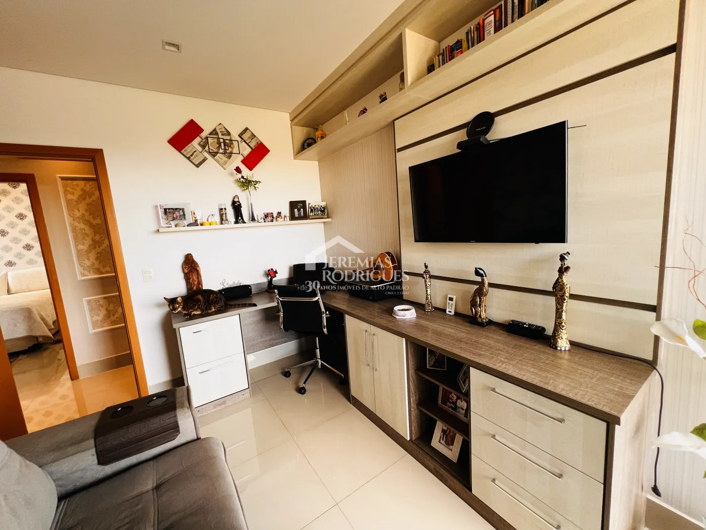 Apartamento para venda com 3 suítes no Condomínio Residencial Renaissance em Taubaté/SP