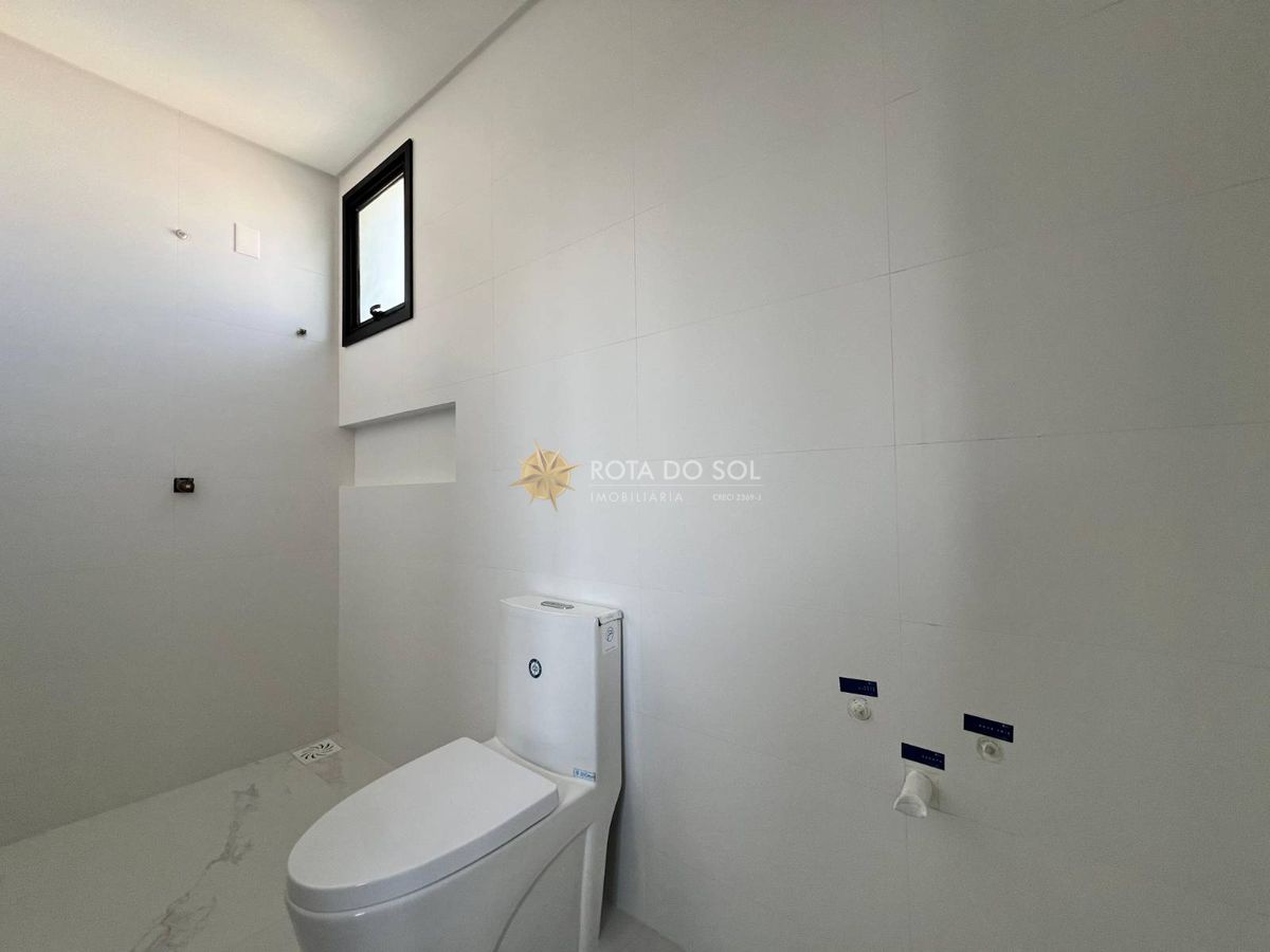 Acqua Blue Apartamento Quadra Mar 3 Suítes Meia Praia Itapema SC