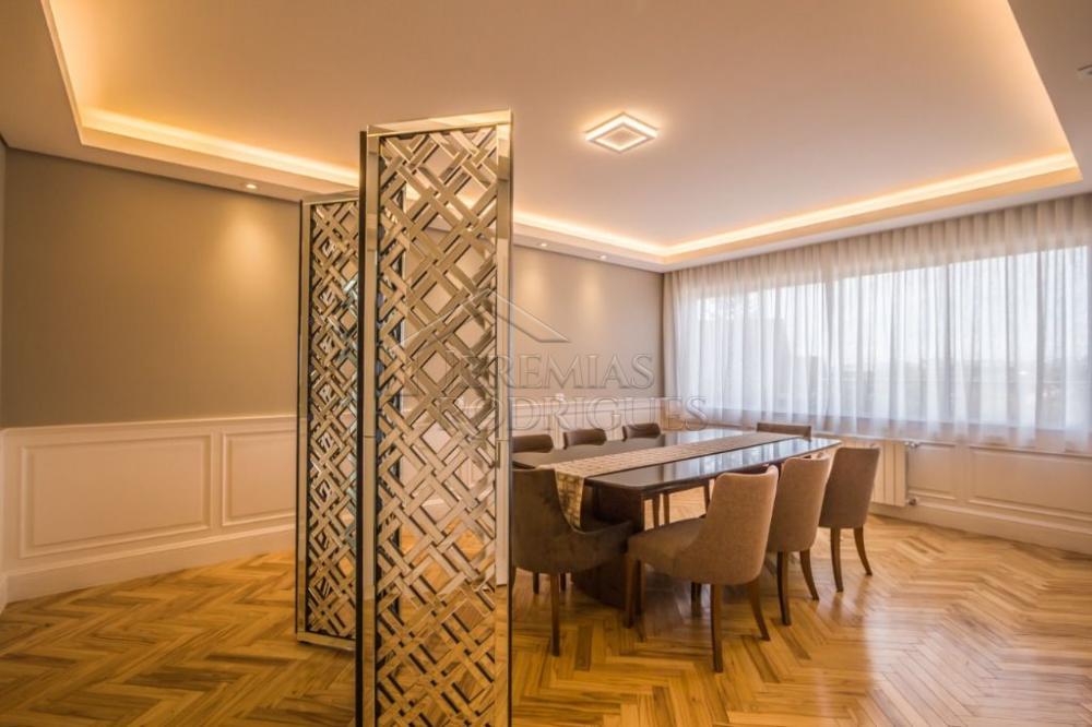 Casa à venda por R$ 6.800.000,00 - Campos do Jordão/SP