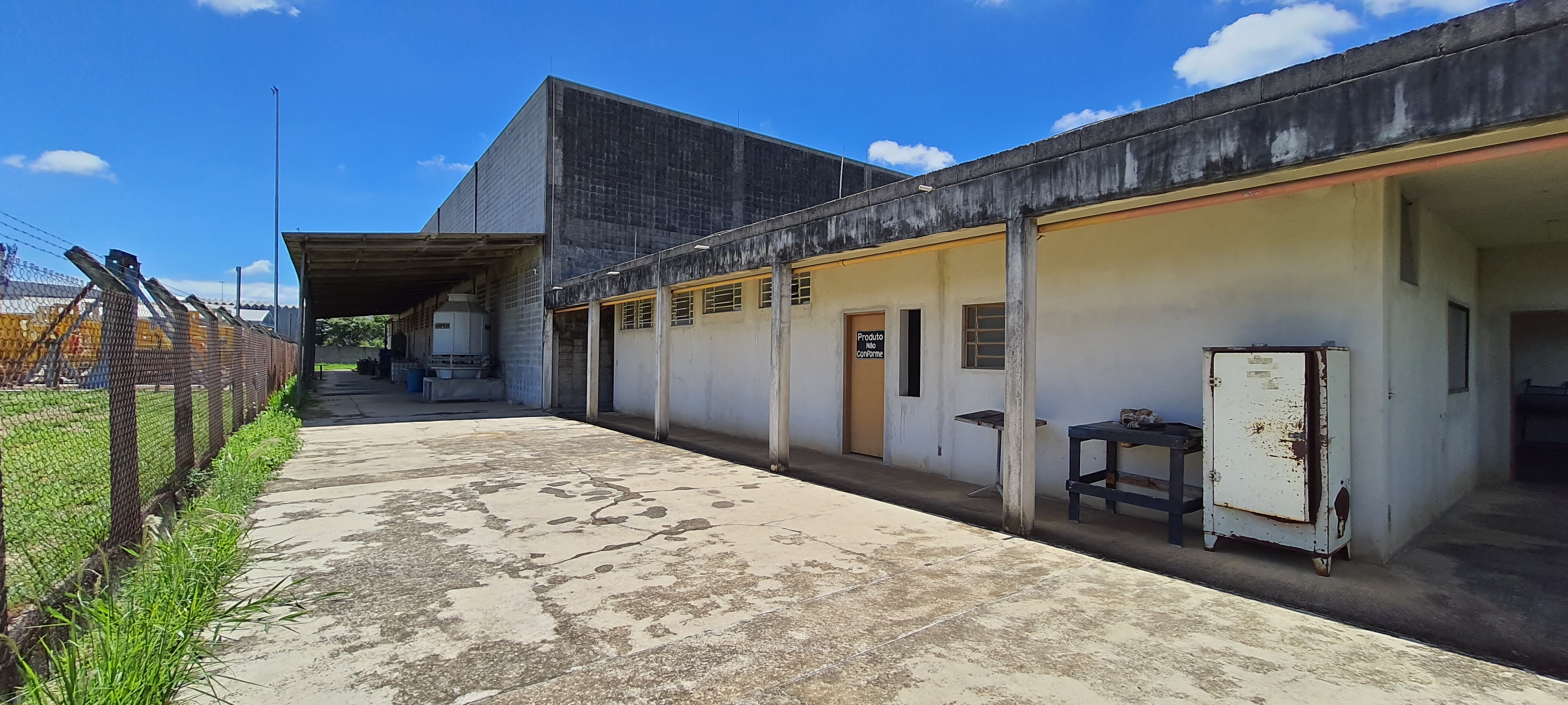 Galpão à venda no Distrito Industrial do Una - Taubaté/SP