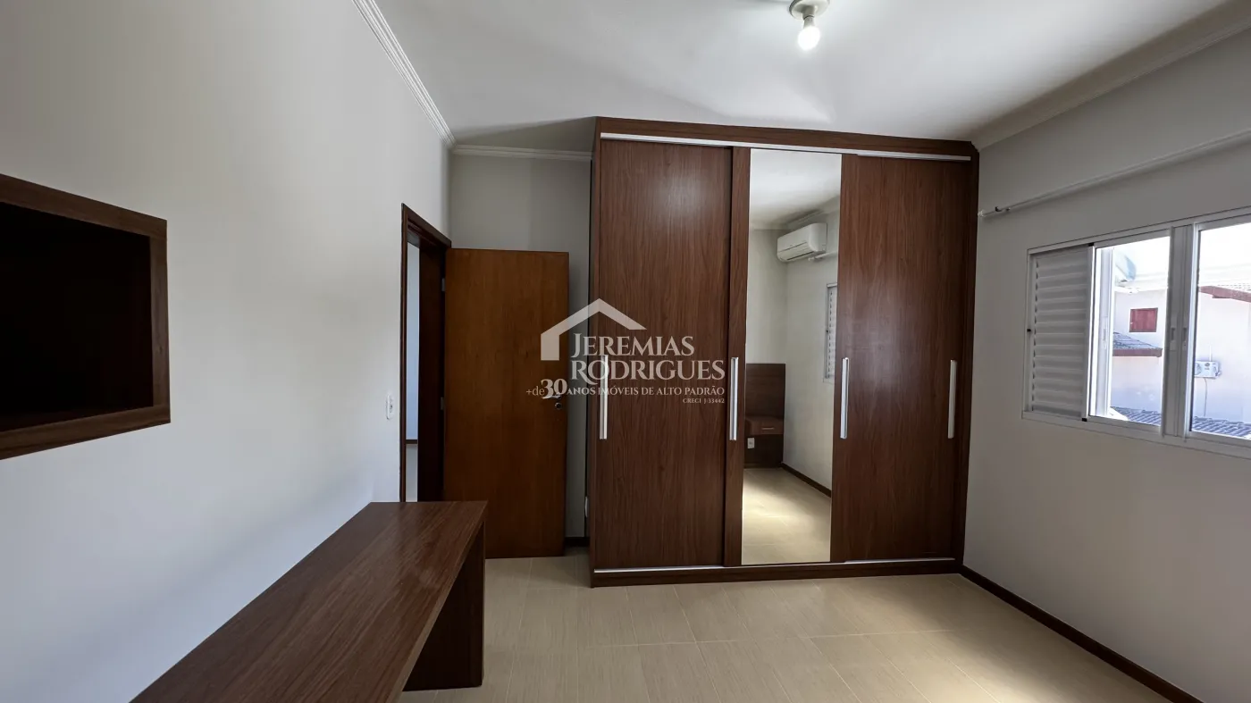 Casa para venda com 4 suítes no Condomínio Real Ville em Pindamonhangaba/SP