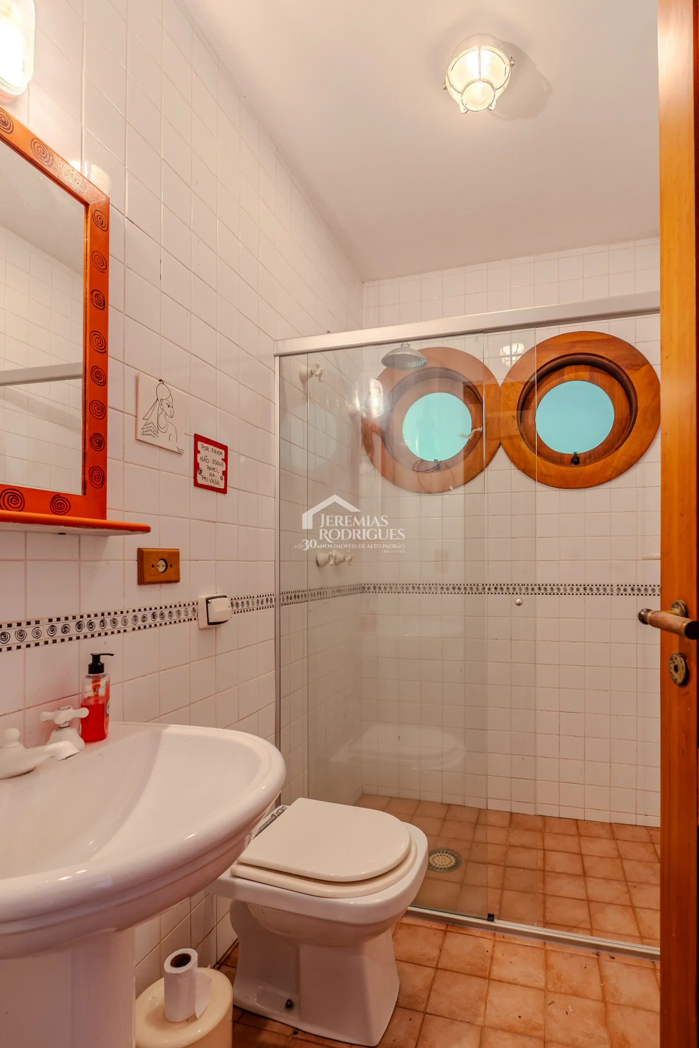 Casa de Campo à venda com 5 suítes no bairro Reinópolis em Santo Antônio do Pinhal/SP