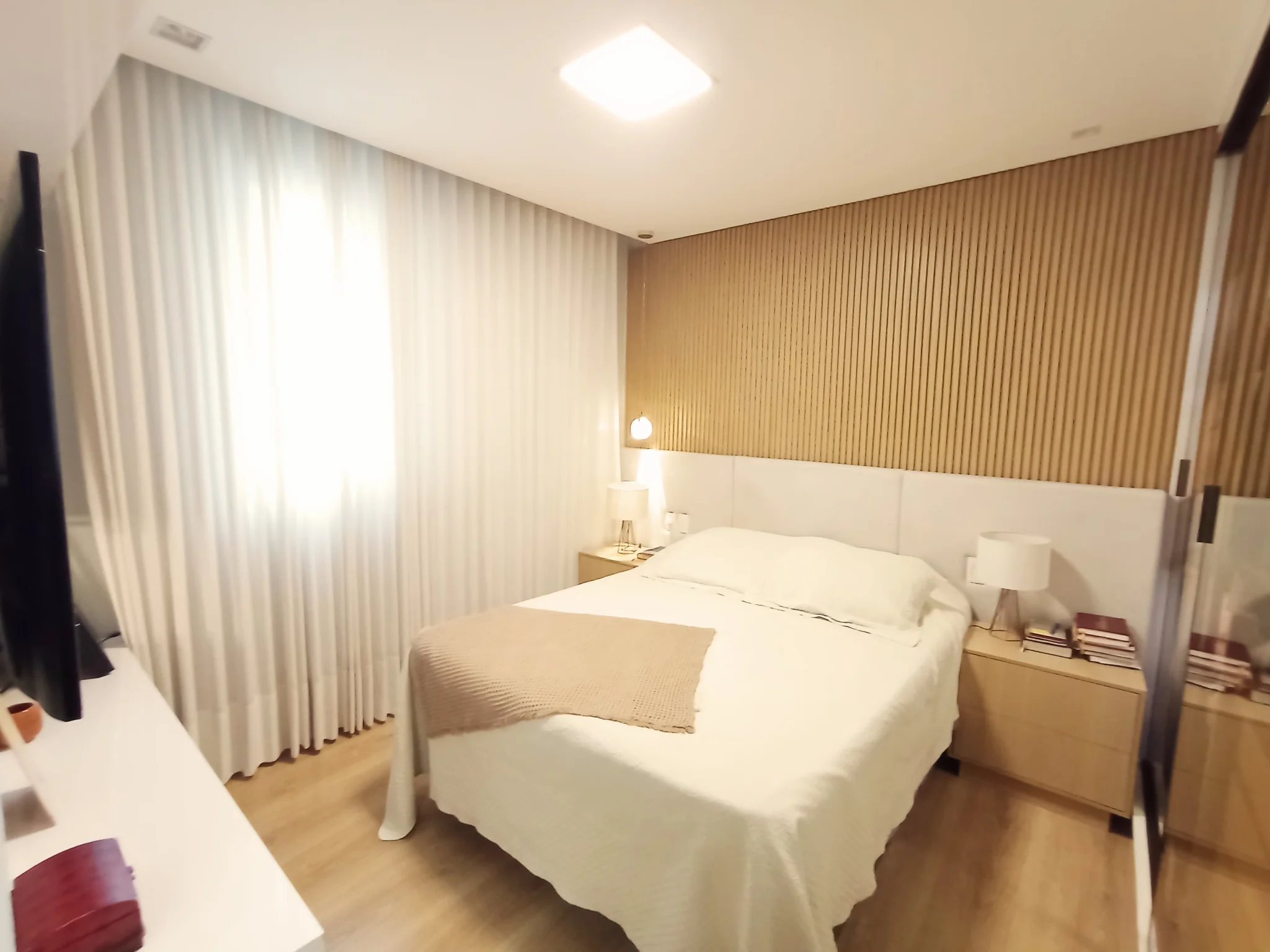 Apartamento à venda com 3 suítes, 155 m² no Condomínio Renaissance em Taubaté/SP.