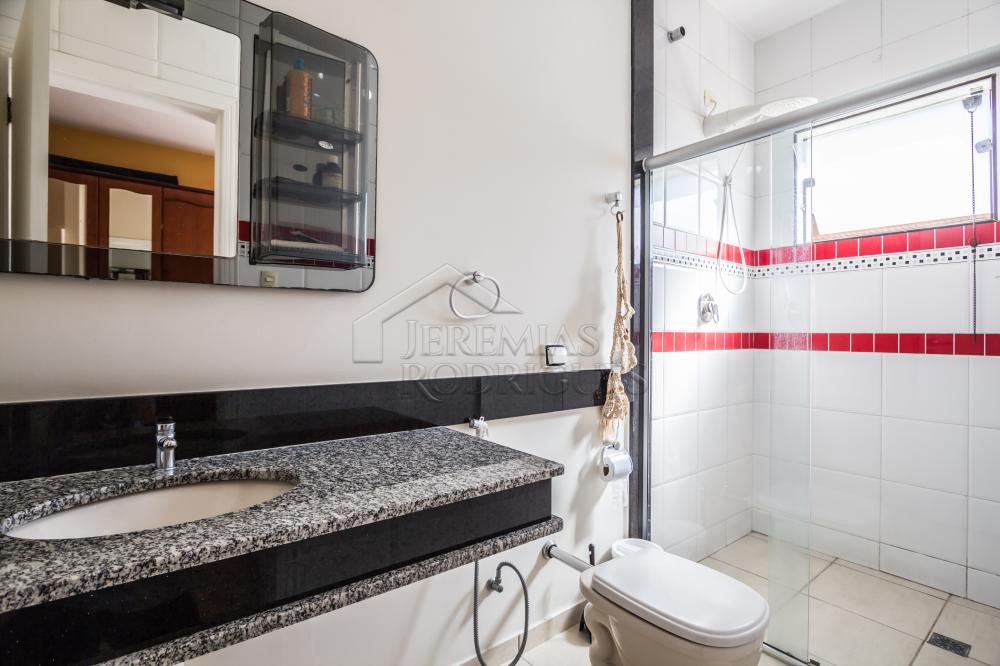 Casa para venda e locação  no Condomínio Taubaté Village em Taubaté/SP.