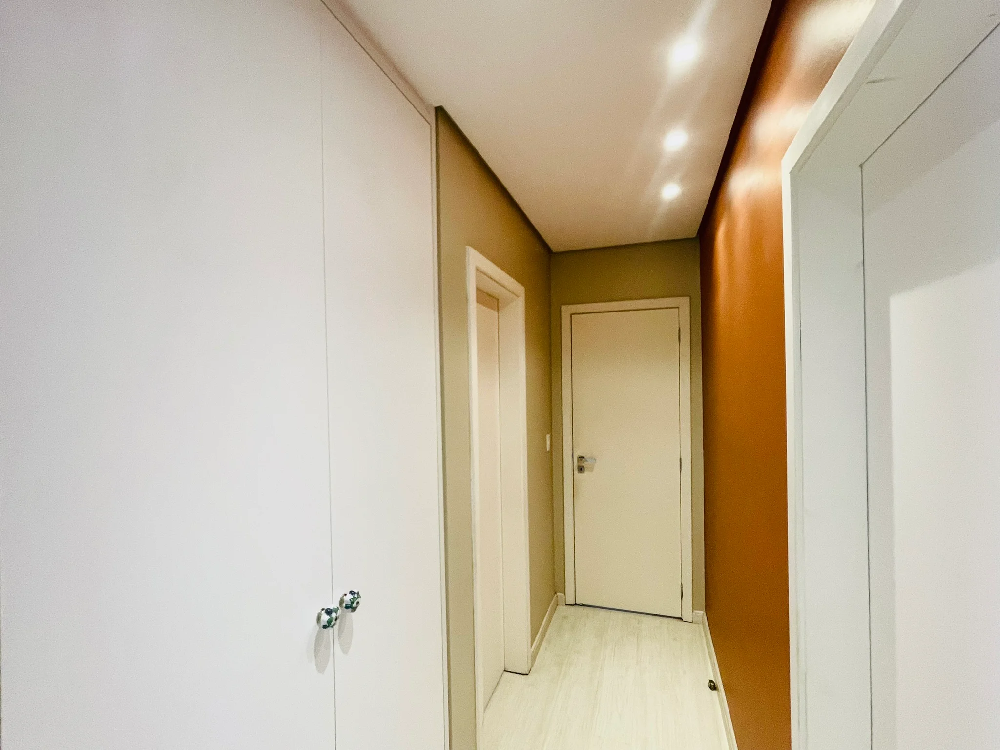 Apartamento à venda com 3 dormitórios, 130m² no Edifício Figueiras em Taubaté/SP