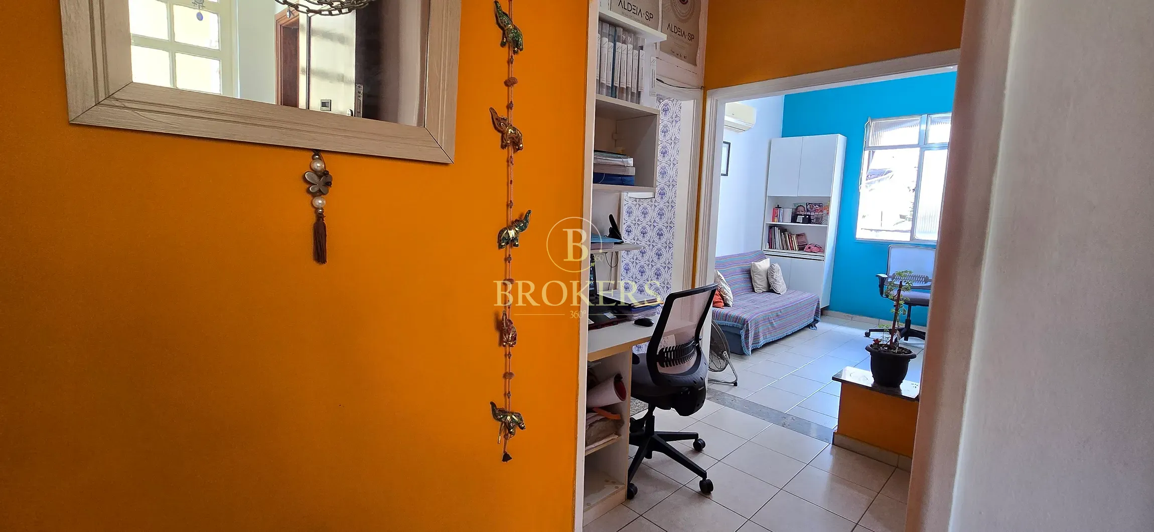 Apartamento Quarto e Sala  à Venda, Rua Joaquim Silva, Centro, a 650 metros do Metrõ Glória
