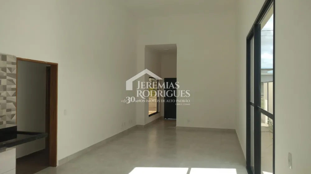 Casa à venda com 3 suítes - Condomínio Pérola do Vale - Tremembé/SP.