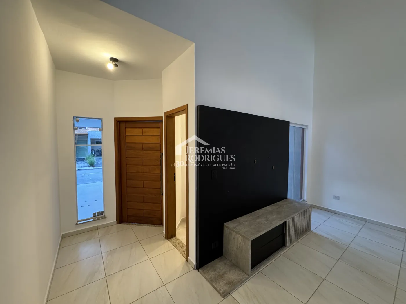 Casa para venda com 3 dormitórios no Condomínio Campos do Conde II Chamboard em Tremembé/SP